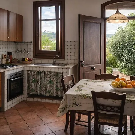 Casa vacanze Lucrezia I *